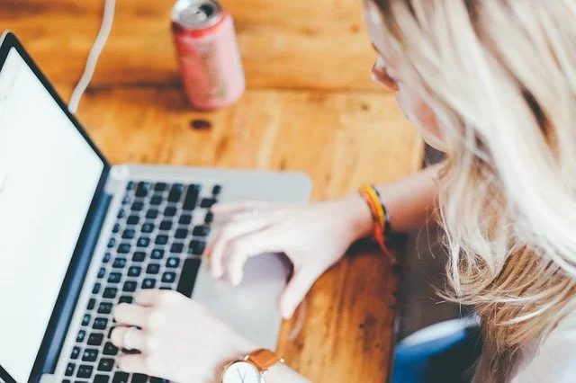 ON THIS POST: AI copywriting tool, AI Text Writer Generator, AI Writing Assistant,AI Content Writer, Best AI Writing Assistant, AI Copywriting Software, AI Content Creation for Enterprise & eCommerce, AI Copywriter for SEO, AI copywriter optimized for SEO, Ai generate content, AI Content for SEO, AI for SEO Content Creation, Artificial Intelligence SEO, How to Use AI SEO, Content Marketing with AI, AI for Advertising Agencies, Ai for Writers, AI for Inforproducers Best Review of Infinity Copy: write texts with AI copywriting tool